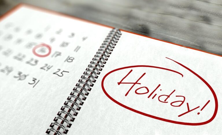 How to Navigate Employee Time Off